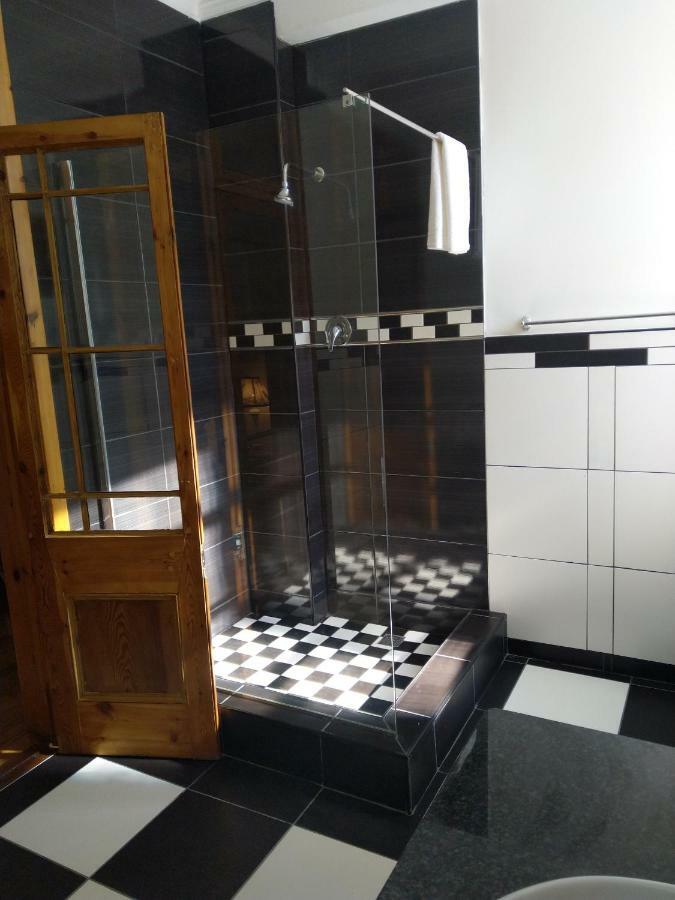 Savoy Hotel Beaufort-West Бофорт Уест Екстериор снимка